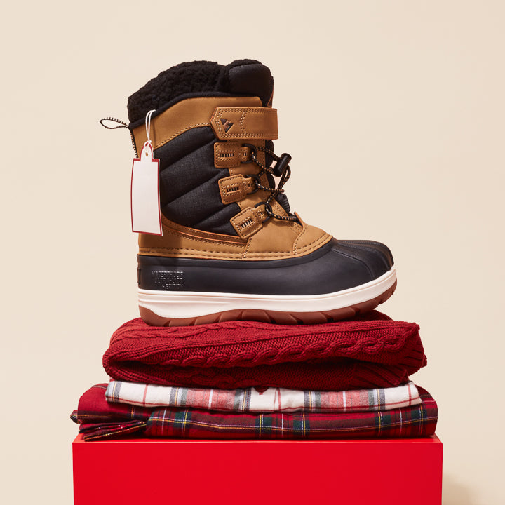 076A9813-Yellow Shoes