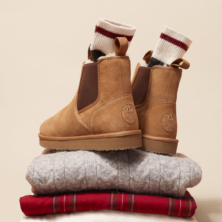 076A9847-Yellow Shoes