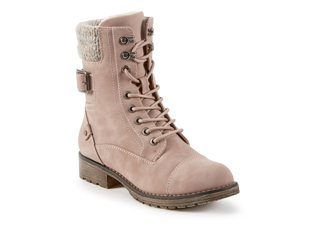Yellow Shoes | Missy-Light Boots-Casual-Flat & Med. Shaft | Laurell |