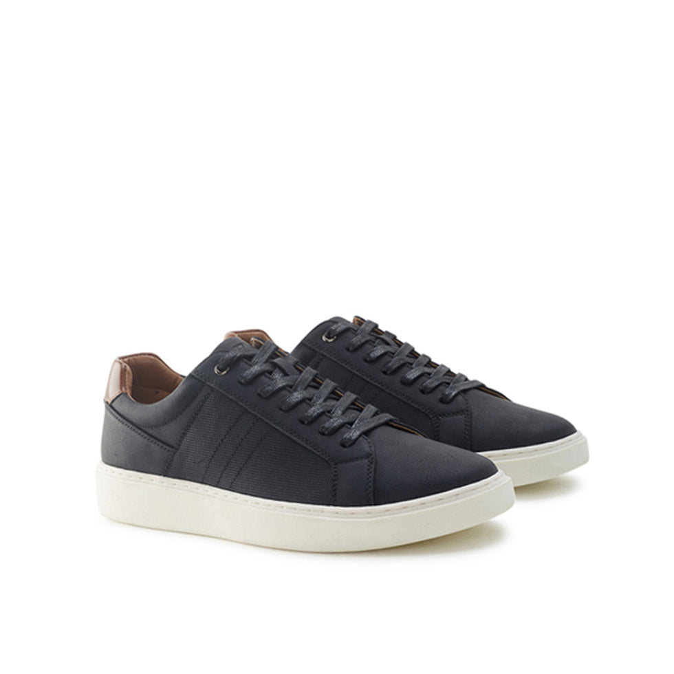 Yellow Shoes | Mens-Shoes-Casual-Laced | LUCIEN |