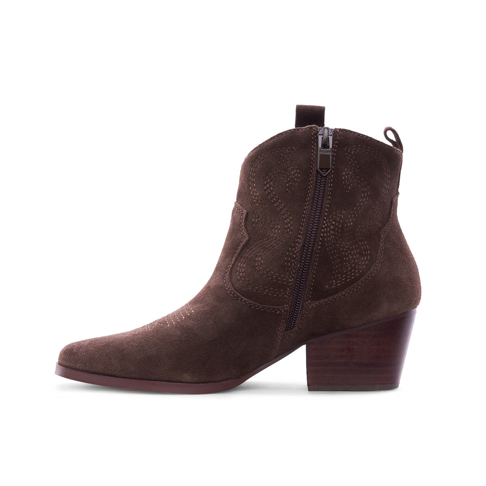 Yellow Shoes | Women's Fashion Light Boots | ARIZONA | 122086-10-ARIZONA-04.jpg