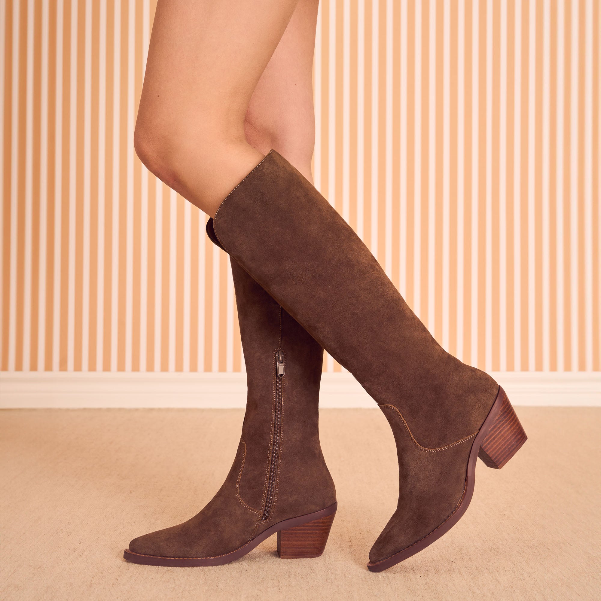 DAKOTAH_121233-25_YellowShoes_2421-DAKOTAH-Women's Fashion Light Boots-Yellow-Yellow Shoes