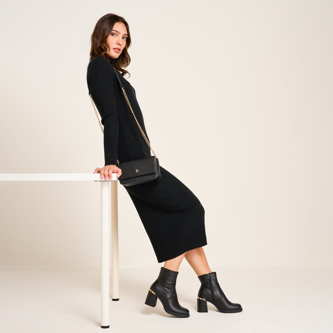 IMAGE_WITH_TEXT_WOMEN_2_5280ed48-a00c-49ec-87d0-94e2fda7a2a3-Yellow Shoes