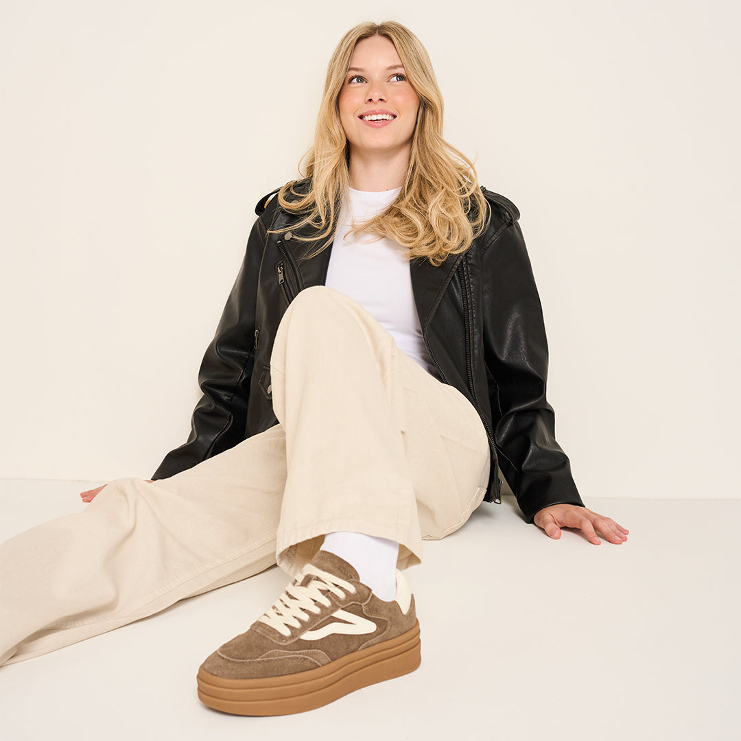 MULTI_CULUMN_2_PROVENCE-Yellow Shoes