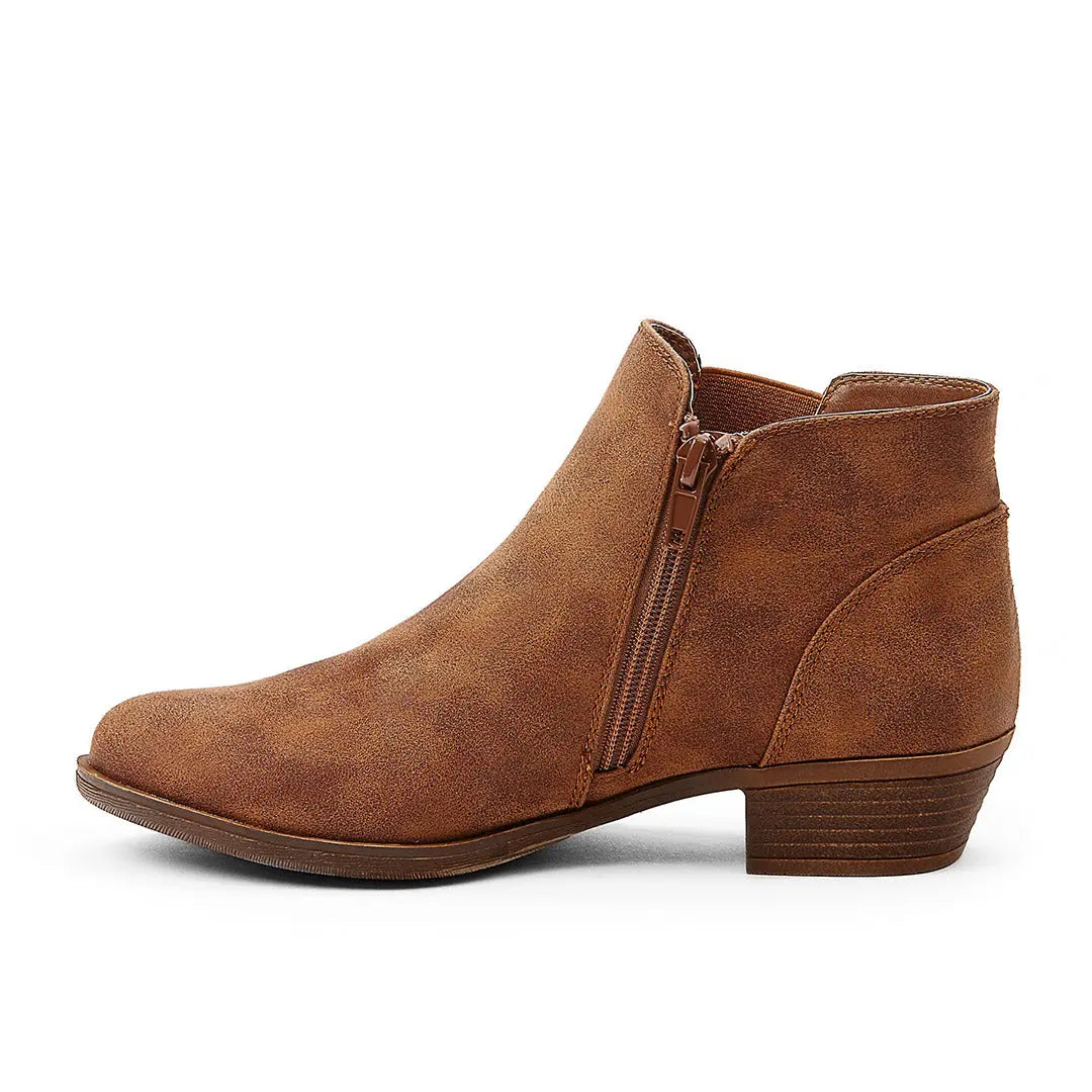 105657-31-pioneer-3-Pioneer-Women's Fashion Light Boots-chelsee girl-Yellow Shoes