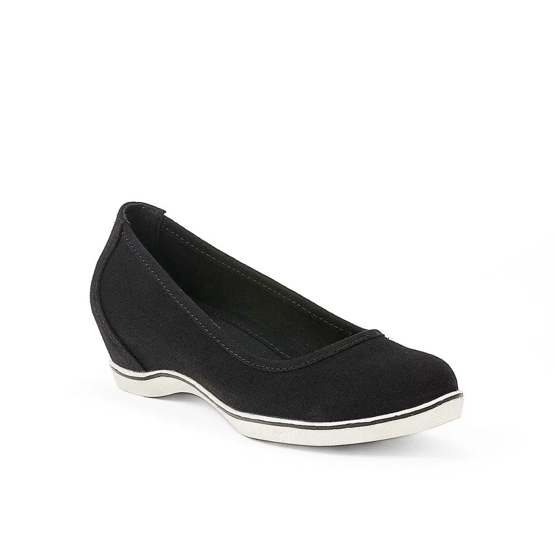 105794-01-uniforme-1_fce8c2d2-3215-4402-b13a-2038c94131eb-Uniforme-Women's Shoes-chelsee girl-Yellow Shoes