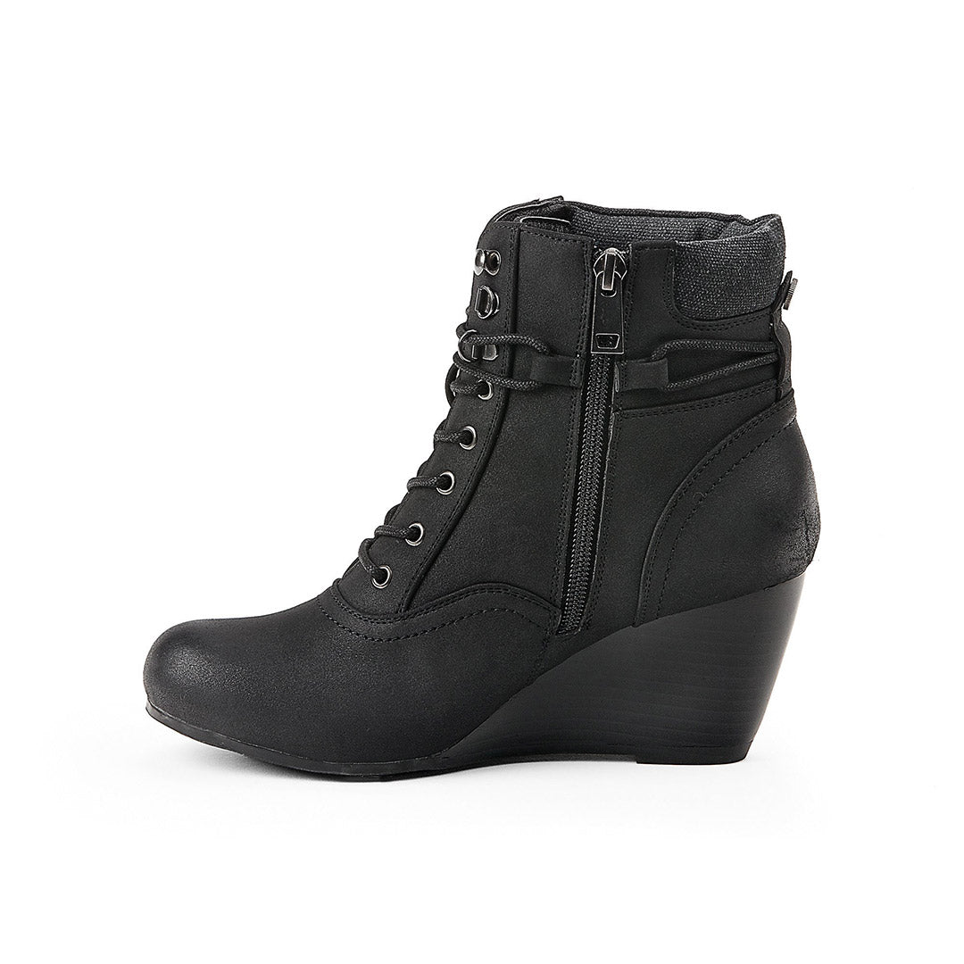 105813-01-route-3_4a4b1372-6500-48b8-88c9-10d4c94dd2ff-Route-Women's Fashion Light Boots-chelsee girl-Yellow Shoes