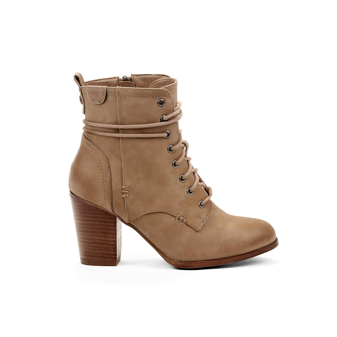 106772-22-imagine_4e5c61b2-a58e-486b-987c-04326e8b3860-1619700073-Imagine-Women's Fashion Light Boots-Chelsee Girl-Yellow Shoes
