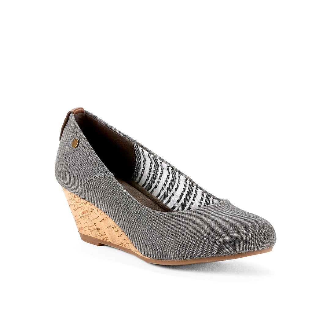 106993-05-majorca-1_286eeda9-527d-4e20-8449-502d9fa757e5-Majorca-Women's Dress Shoes-Chelsee Girl-Yellow Shoes