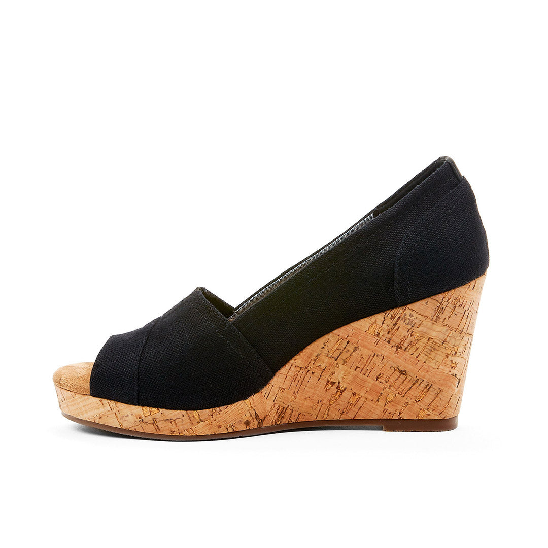 107000-01-rioja-3_69d81120-36bc-4c8d-9ae9-0ce913489ef4-Rioja-Women's Sandals-Chelsee Girl-Yellow Shoes