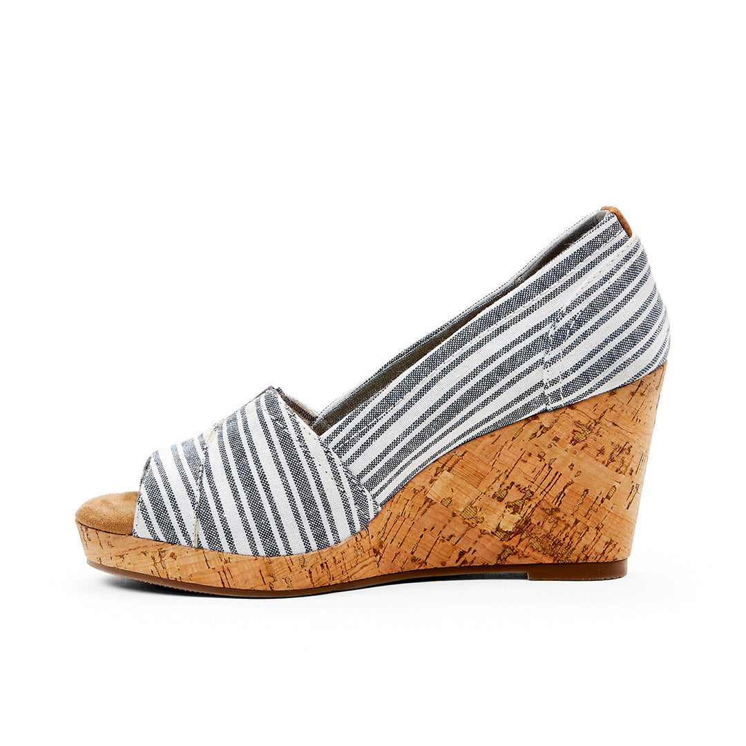 107000-45-rioja-3_f926d2ba-21d8-4e23-af47-f6797f182639-Rioja-Women's Sandals-Chelsee Girl-Yellow Shoes