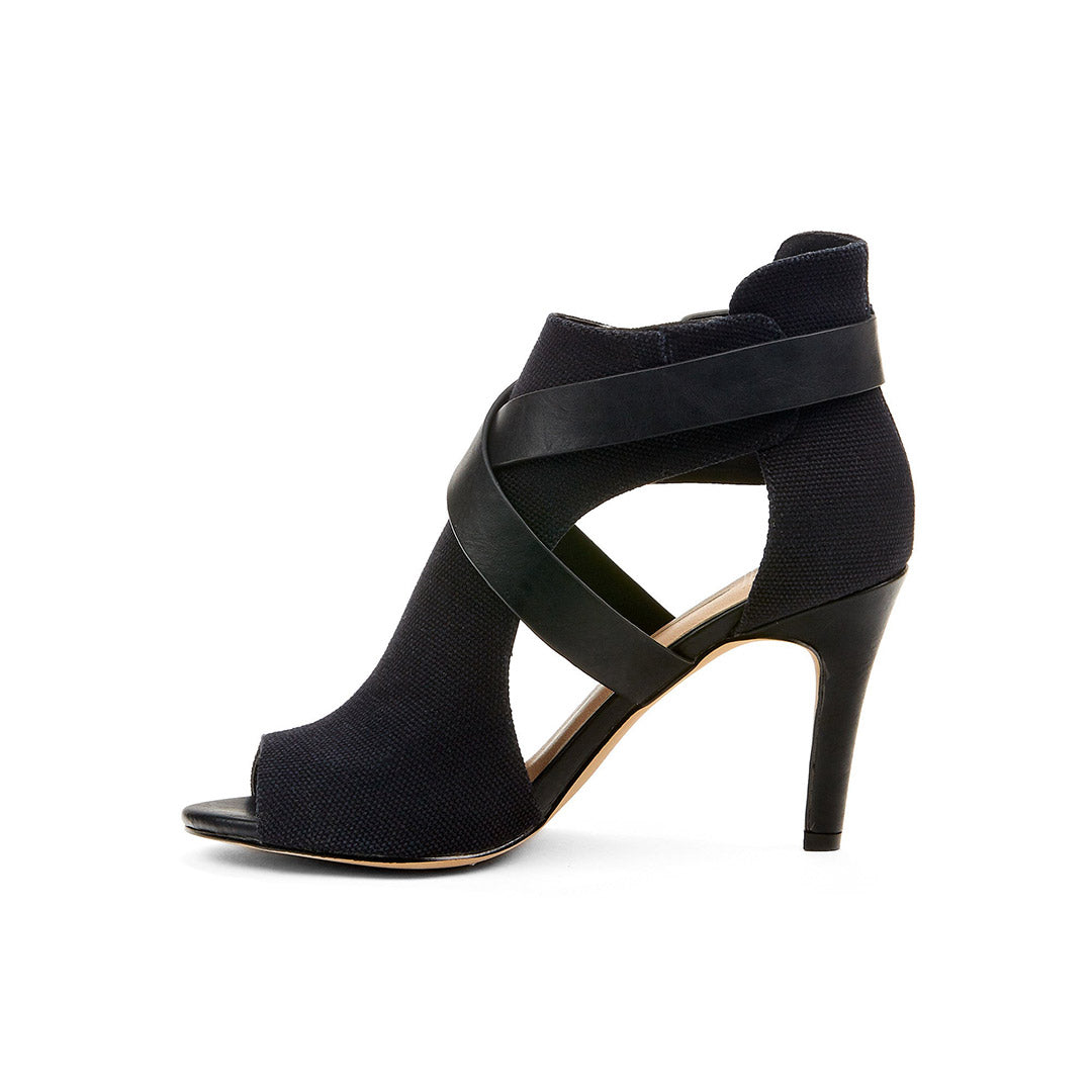 107097-01-bridge-3_09e687f8-1e11-414a-a5fd-68a9fb2c2573-Bridge-Women's Sandals-Chelsee Girl-Yellow Shoes