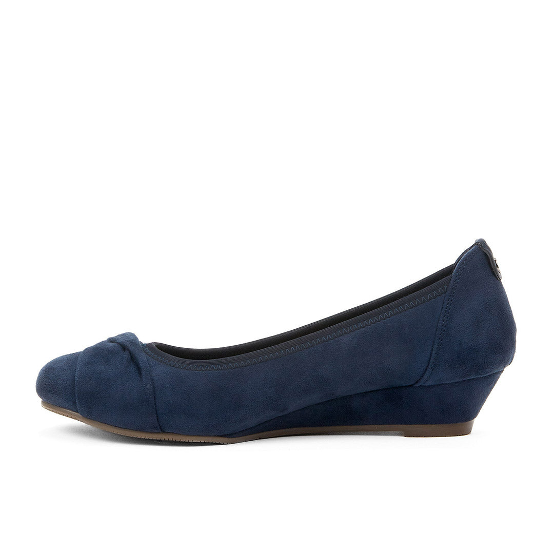 107831-43-rosebud-3_70024aff-1623-4592-ab49-c47f5463f1d4-Rosebud-Women's Comfort Shoes-Chelsee Girl-Yellow Shoes