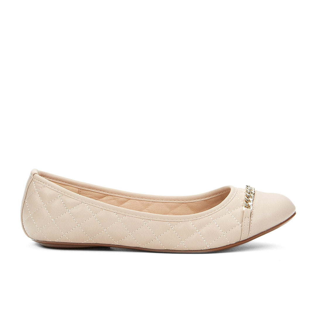 107850-30-alive_1cc777e8-08fc-4d0a-b869-e2582d0689c9-107850-30-Alive-Women's Casual Shoes-Chelsee Girl-Yellow Shoes