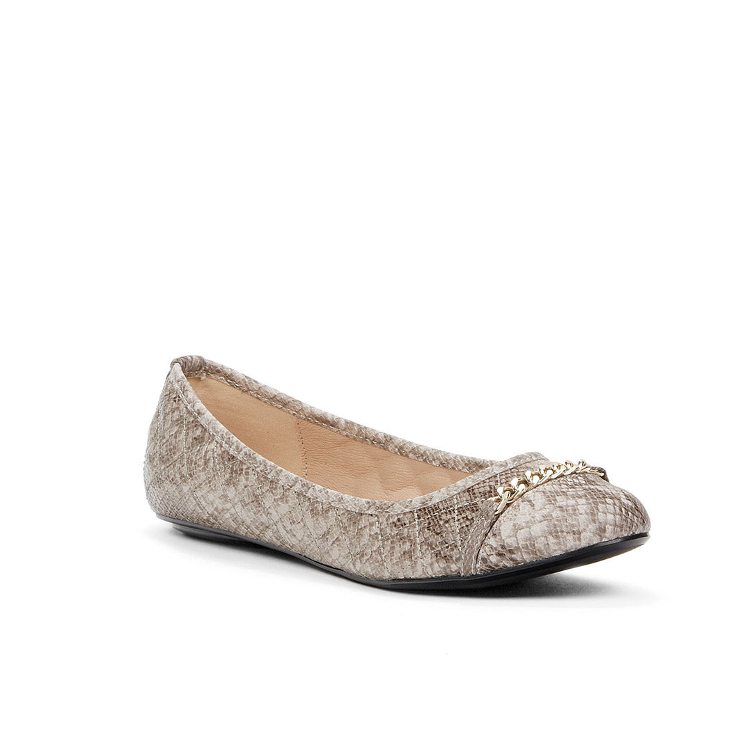 107850-71-alive-1_55749705-2f94-4be6-ab8a-ad204369255b-Alive-Women's Casual Shoes-Chelsee Girl-Yellow Shoes