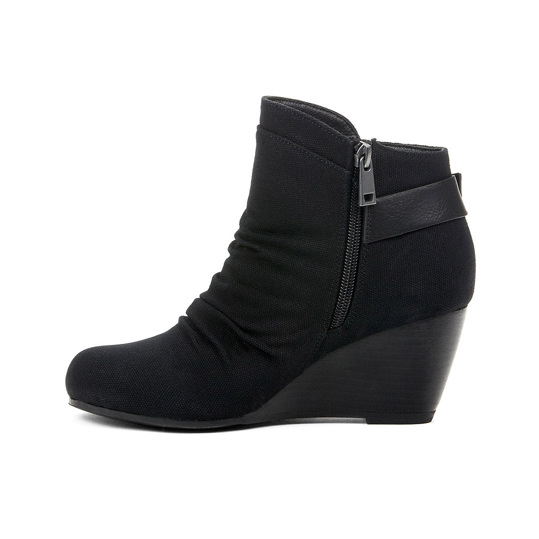 107892-01-stone-3-Stone-Women's Fashion Light Boots-Chelsee Girl-Yellow Shoes