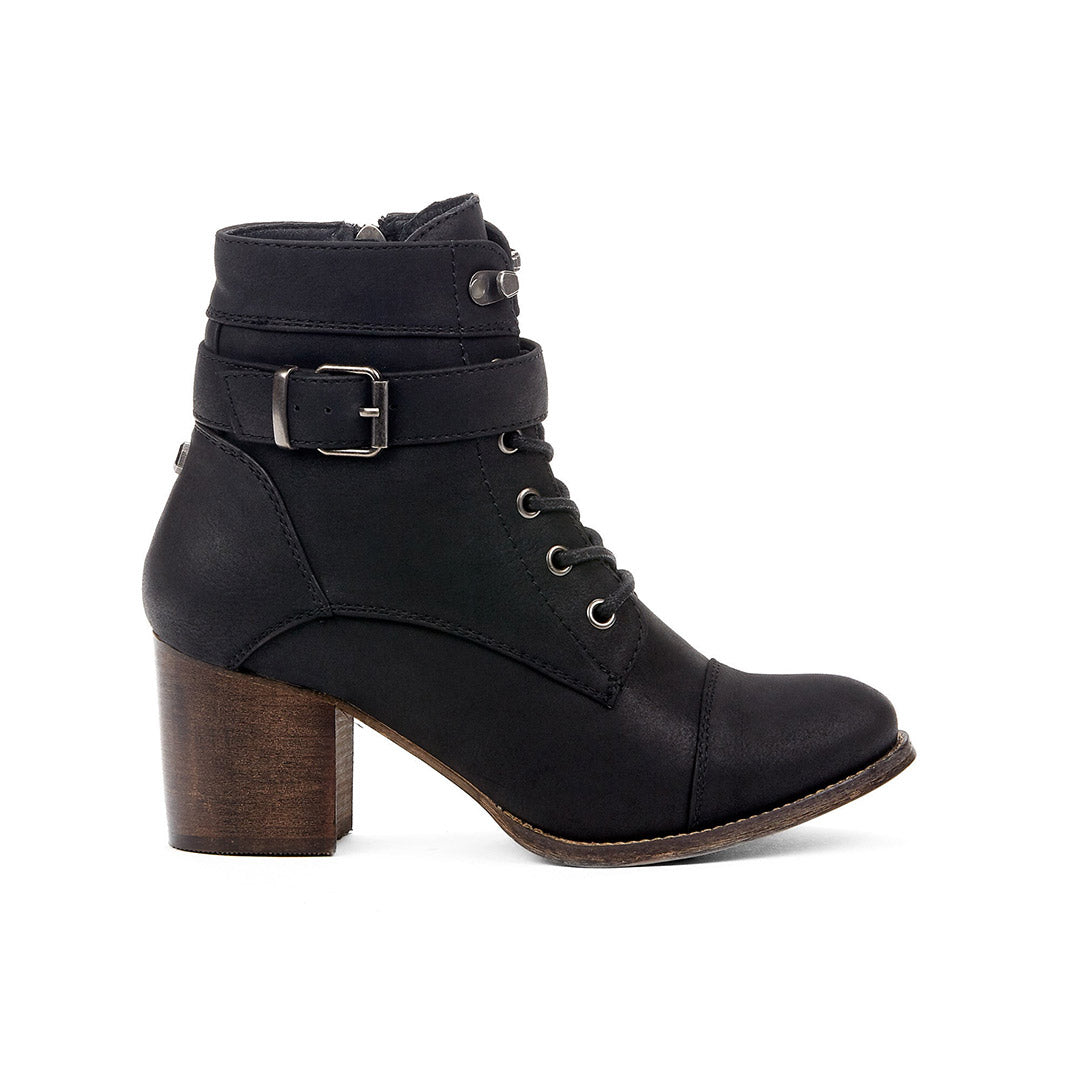107895-01-fences_a78a9ed7-b33f-48e3-bba7-849aec115dbb-1723200050-Fences-Women's Fashion Light Boots-Chelsee Girl-Yellow Shoes