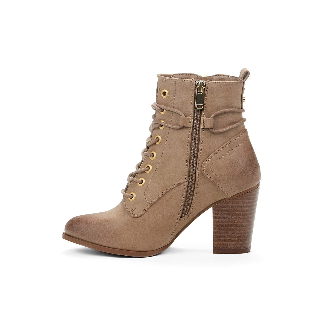 107896-25-range-3_75909a1e-9f2f-4d24-8ed9-fae80b31dae9-Range-Women's Fashion Light Boots-Chelsee Girl-Yellow Shoes