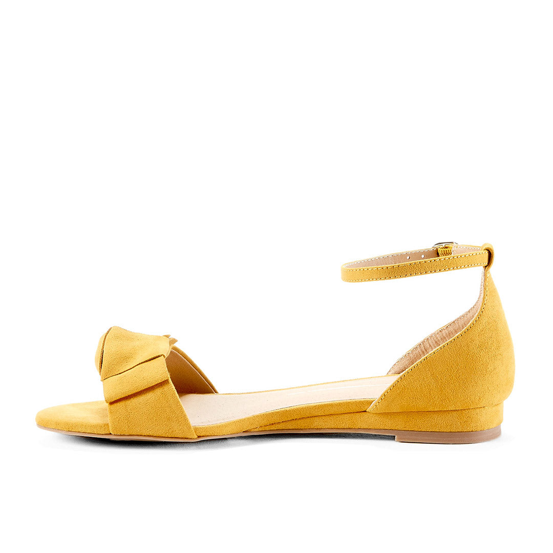 109233-64-reception-03_6880ab88-dc50-40b5-b3ce-1699d505373d-Reception-Women's Sandals-Chelsee Girl-Yellow Shoes