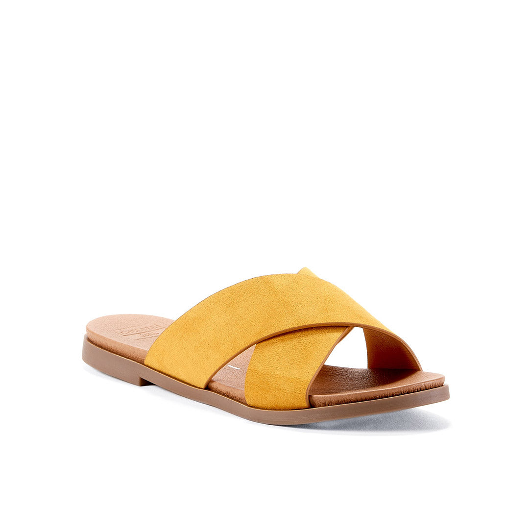 109304-64-arrivals-02-Arrivals-Women's Sandals-Chelsee Girl-Yellow Shoes