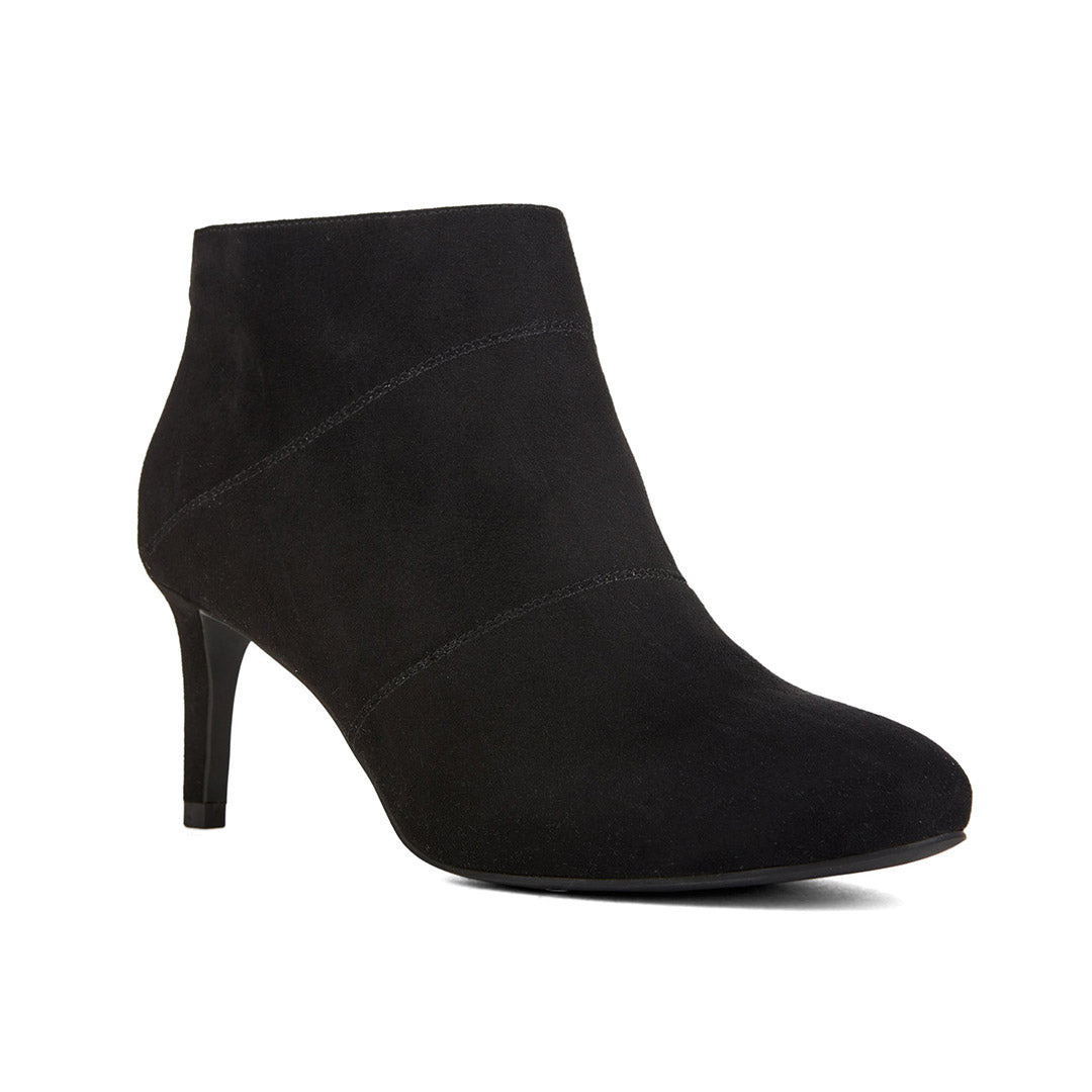 110009-01-leaving-03-Leaving-Women's High Heel Shoes-Chelsee Girl-Yellow Shoes