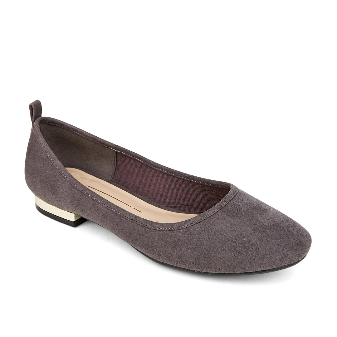 110019-05-beautyy-03-Beautyy-Women's Dress Shoes-Chelsee Girl-Yellow Shoes