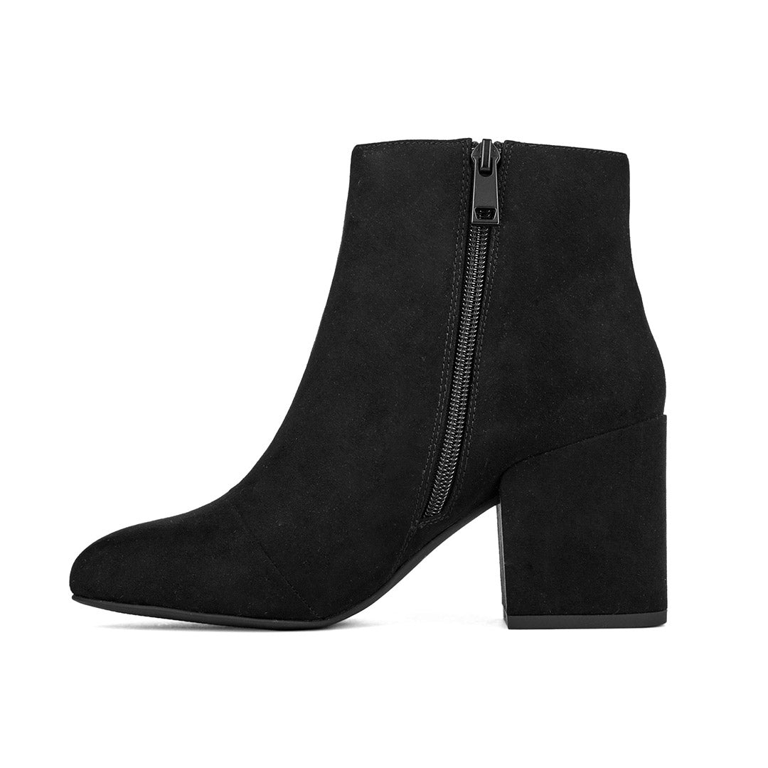 110070-01-minimal-02_fc441a98-67fa-4b42-ac17-67f8626ece7a-Minimal-Women's Fashion Light Boots-Chelsee Girl-Yellow Shoes