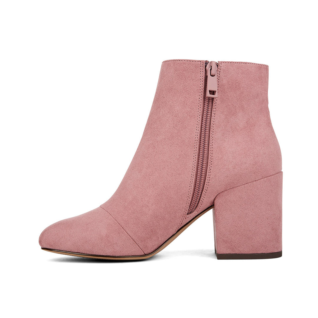 110070-68-minimal-02-Minimal-Women's Fashion Light Boots-Chelsee Girl-Yellow Shoes
