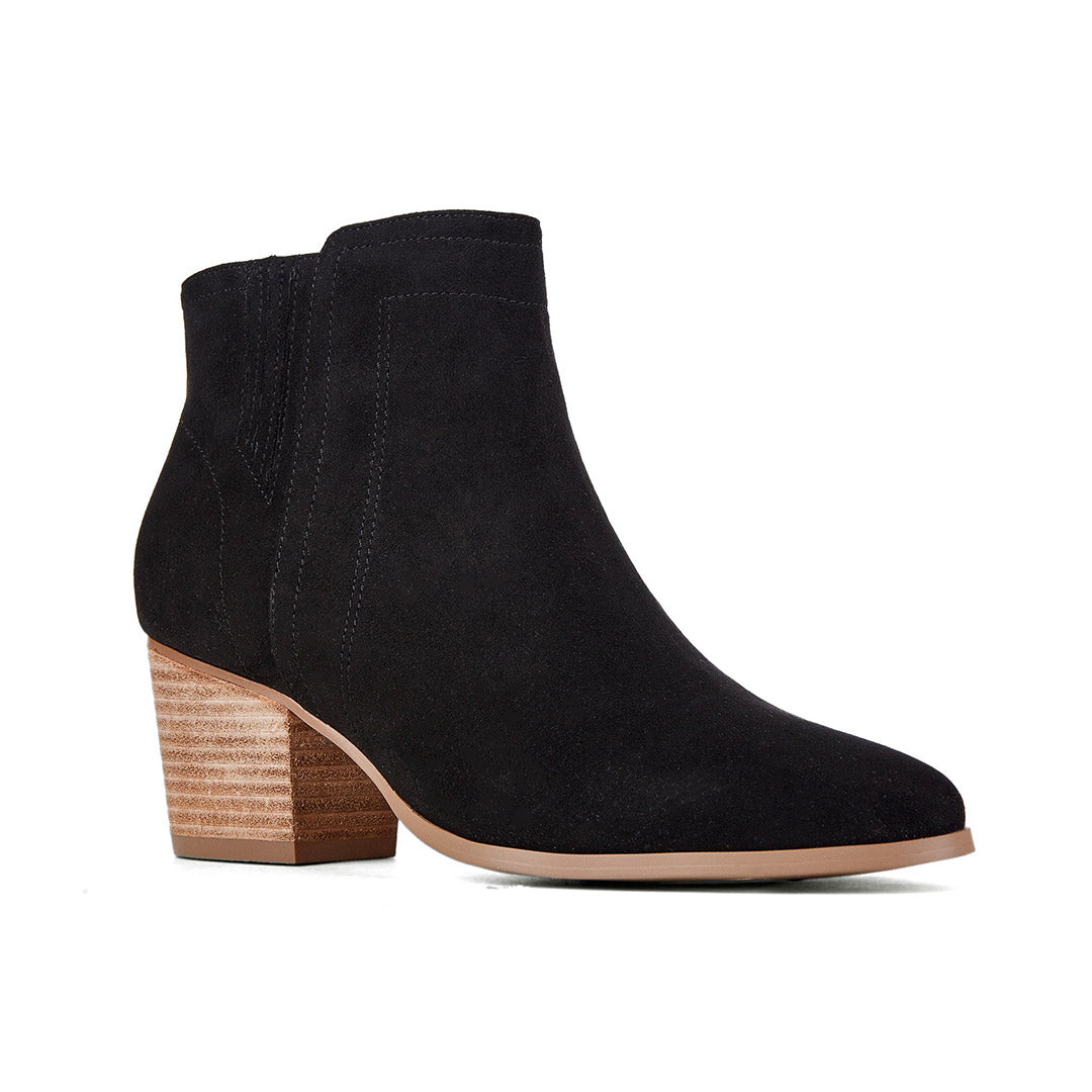 110315-01-postet-03-Poste T-Women's Fashion Light Boots-Chelsee Girl-Yellow Shoes
