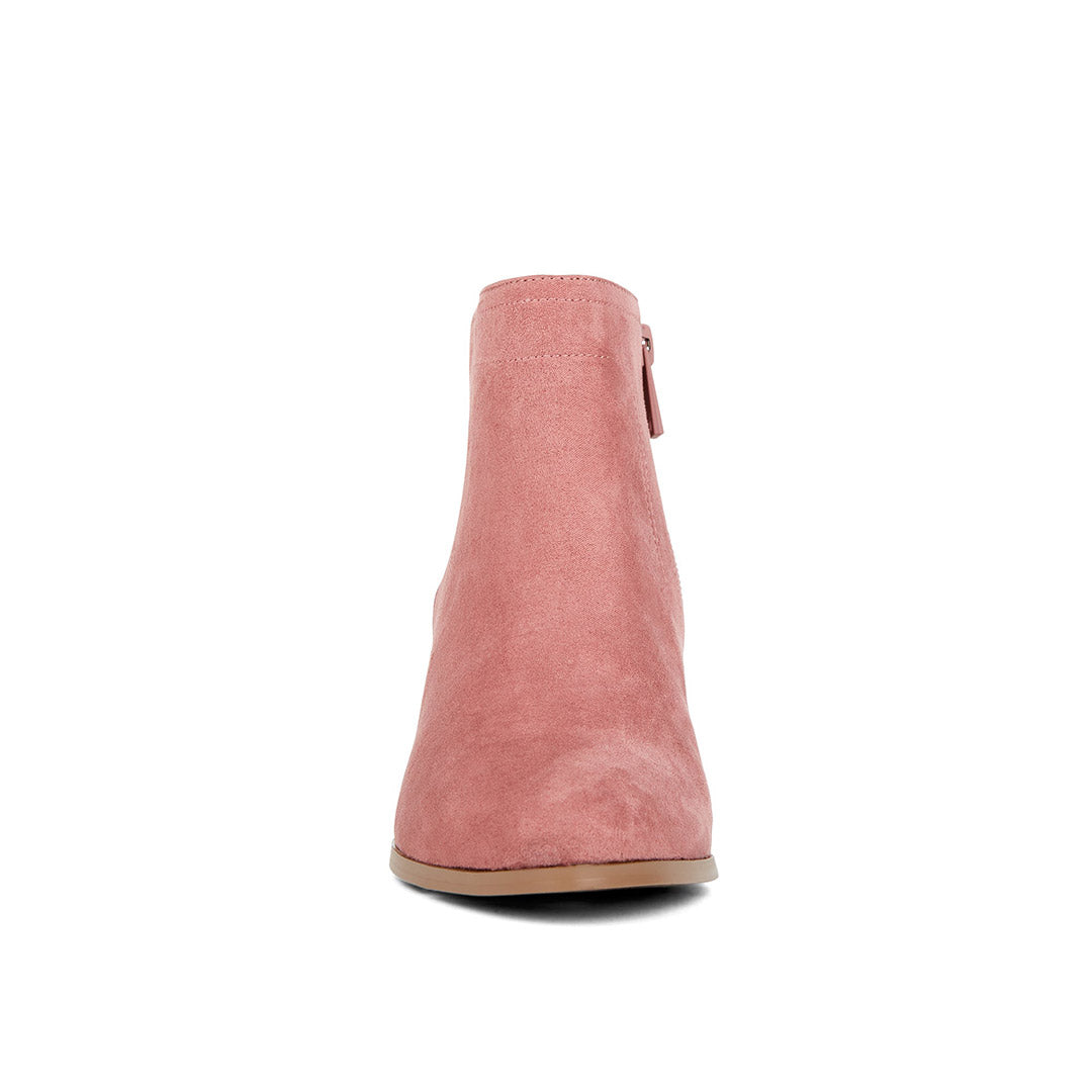 110315-68-postet-04-Poste T-Women's Fashion Light Boots-Chelsee Girl-Yellow Shoes