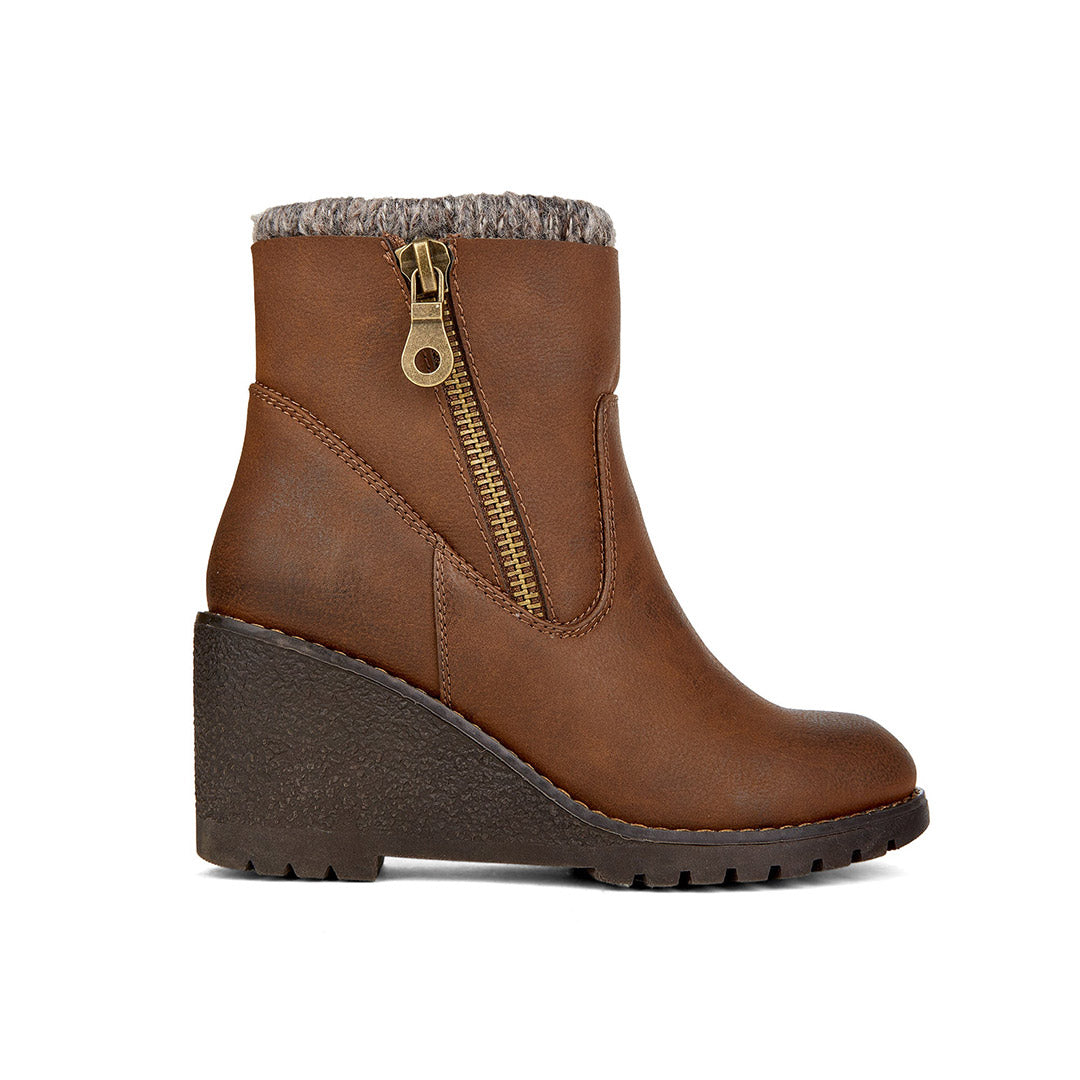 110379-31-jans-01-1967700074-Jans-Women's Winter Boots-Chelsee Girl-Yellow Shoes
