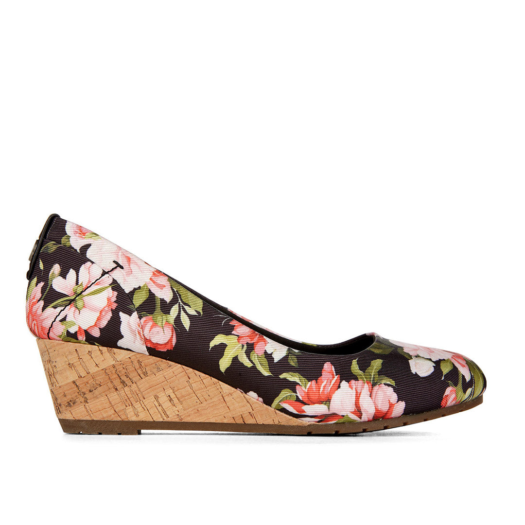 111188-04-seabird-01-111188-04-Seabird-Women's Dress Shoes-Chelsee Girl-Yellow Shoes