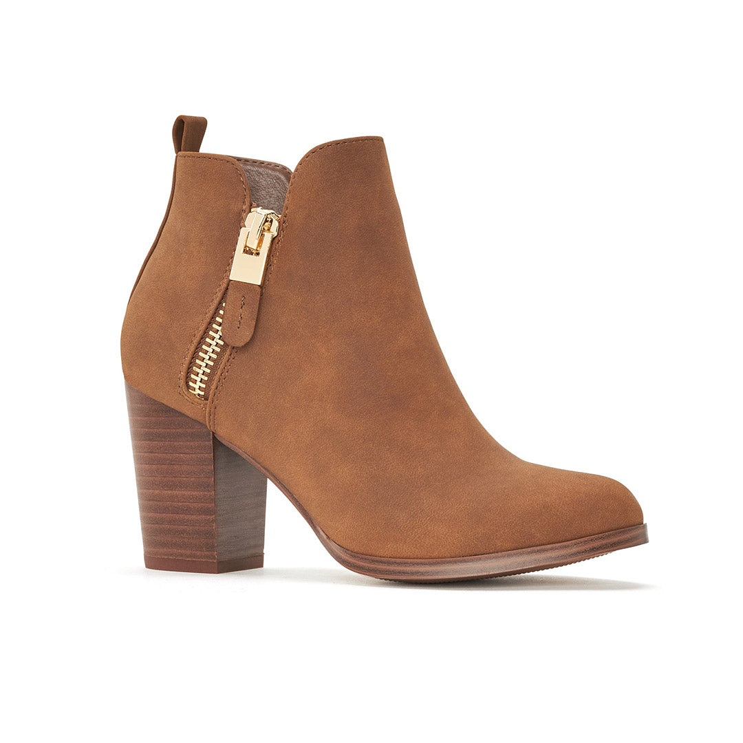 112018-31-AWARE-2-Women's Fashion Light Boots-Chelsee Girl-Yellow Shoes