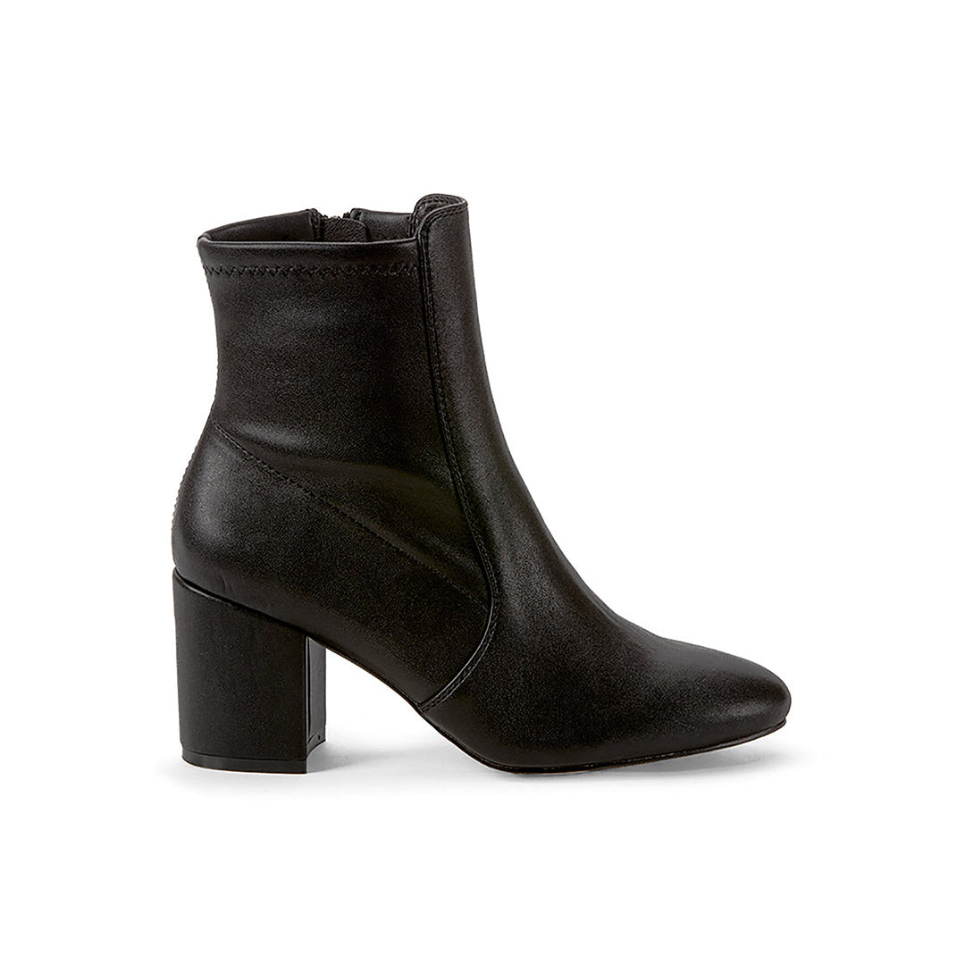 112234-01-brantII-1-2146100050-Brant II-Women's Fashion Light Boots-Chelsee Girl-Yellow Shoes