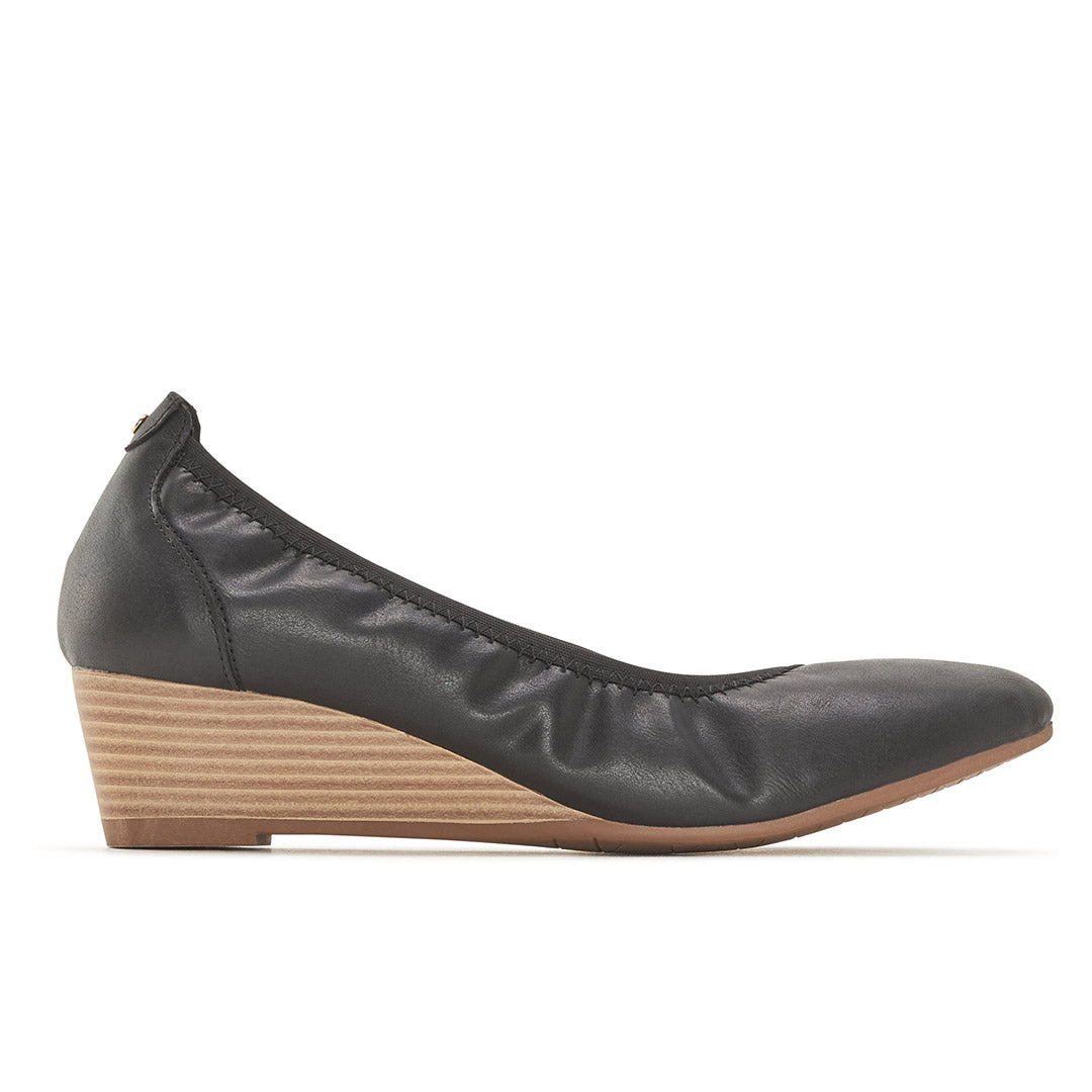 116922-01-JUDY_II-1_14a85525-e8db-4a60-b478-b39d4fb6ff77-116922-01-Judy II-Women's Dress Shoes-Yellow-Yellow Shoes