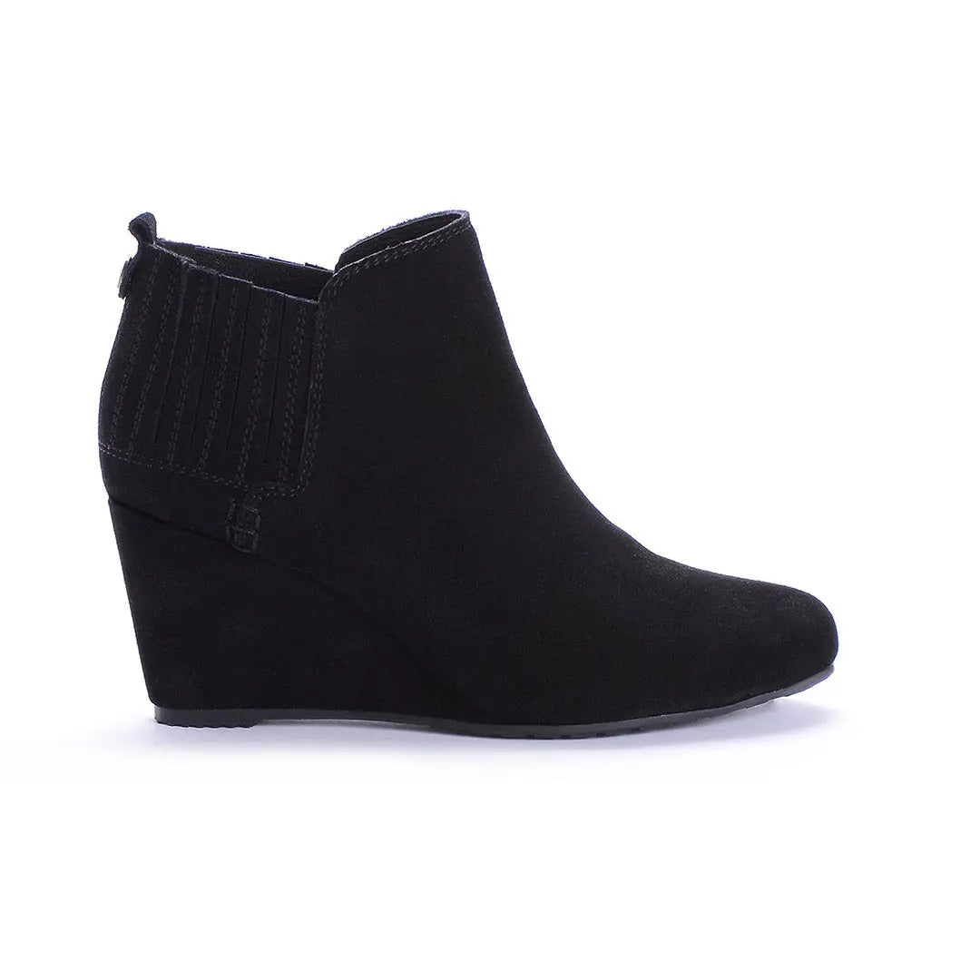 HAPPY-01-1_aaba2ca1-7b89-4d68-84ed-a121f19ef175-105002-01-Happyy-Women's Fashion Light Boots-CHELSEE GIRL-Yellow Shoes