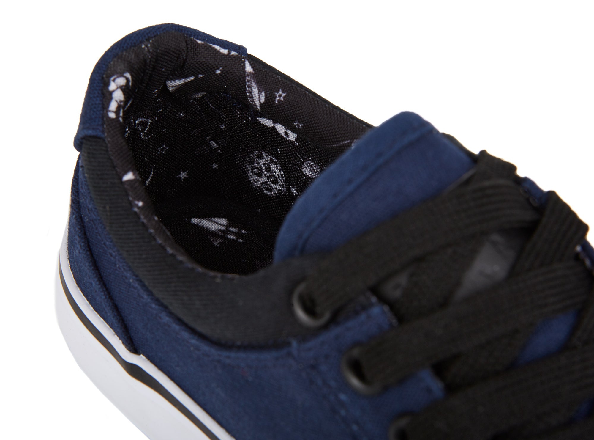 Yellow Shoes | Youth-Athletic-Boys Athleisure-Low | Meteor | 