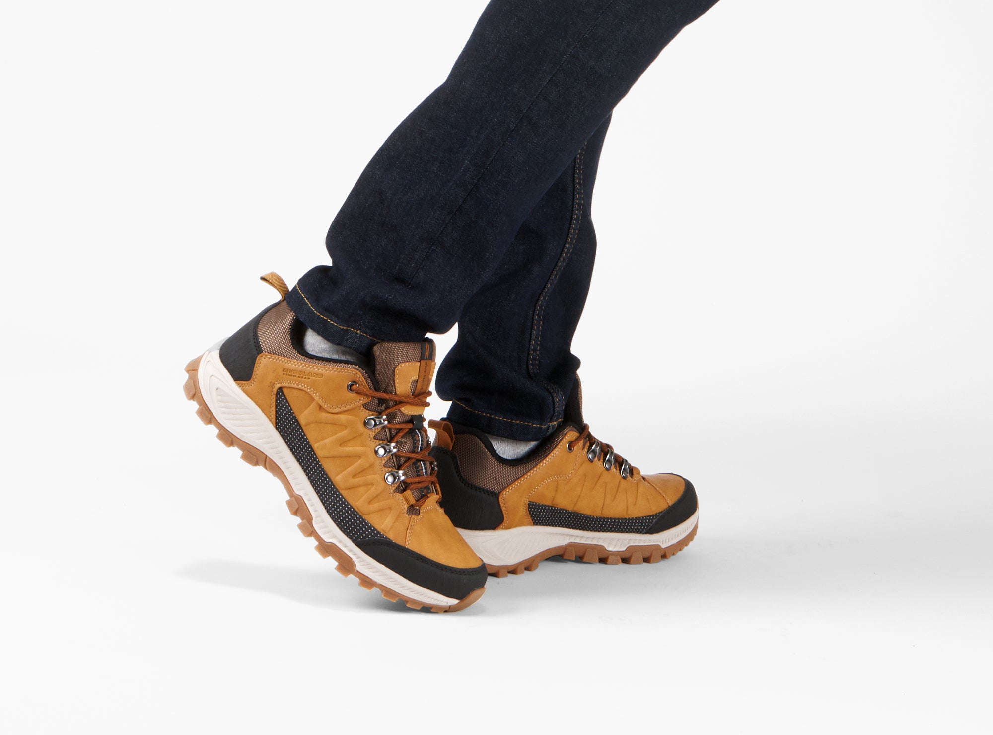 Yellow Shoes | Mens-Athletic-Outdoor -Hiking Shoe | Saddlepeak | 