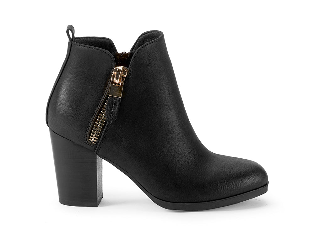 Yellow Shoes | Womens-Light Boots-Casual-Low Shaft & Med Heel | Aware | 