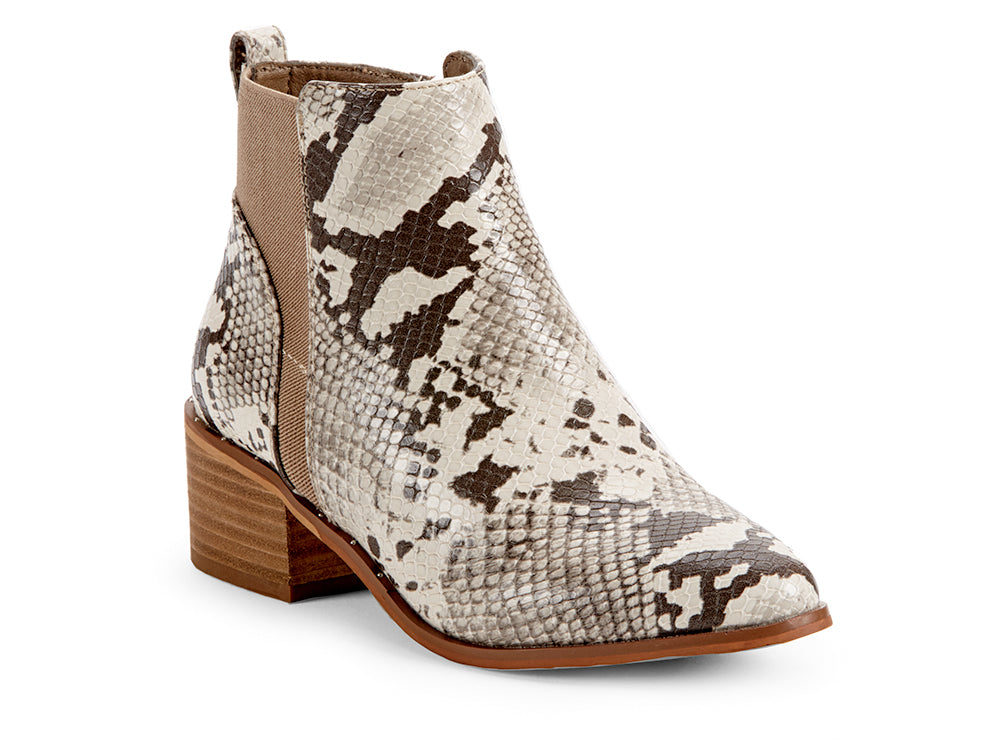Yellow Shoes | Womens-Light Boots-Casual-Low Shaft & Med Heel | Sourcing | 
