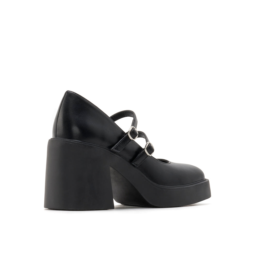 Vogue shoes online hotsell