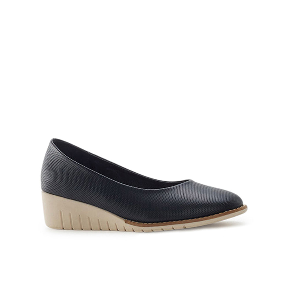 Yellow Shoes | Womens-Shoes-Dress-Wedge-Low | SOLENE | 