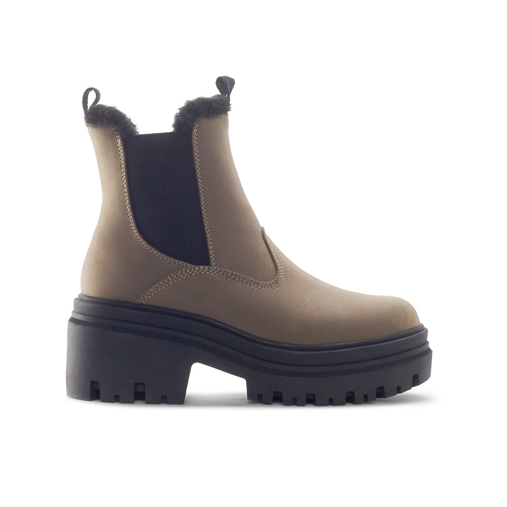 Yellow Shoes | Women's Winter Boots | LARGOT | 121217-25