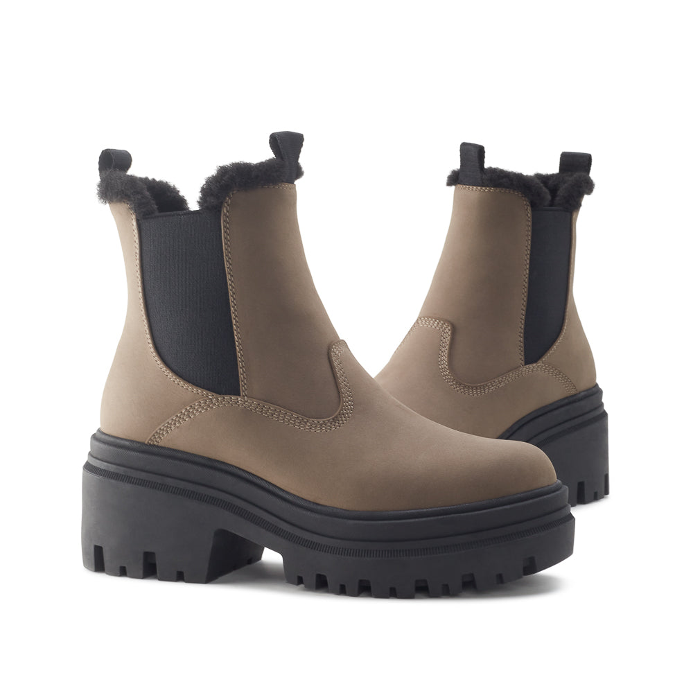 Yellow Shoes | Women's Winter Boots | LARGOT | 