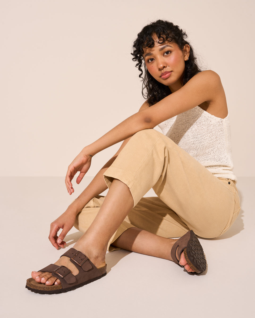 MULTI_COLUMN_1_89bd15fa-dcc2-4a7f-ab73-40e9b7328c7f-Yellow Shoes