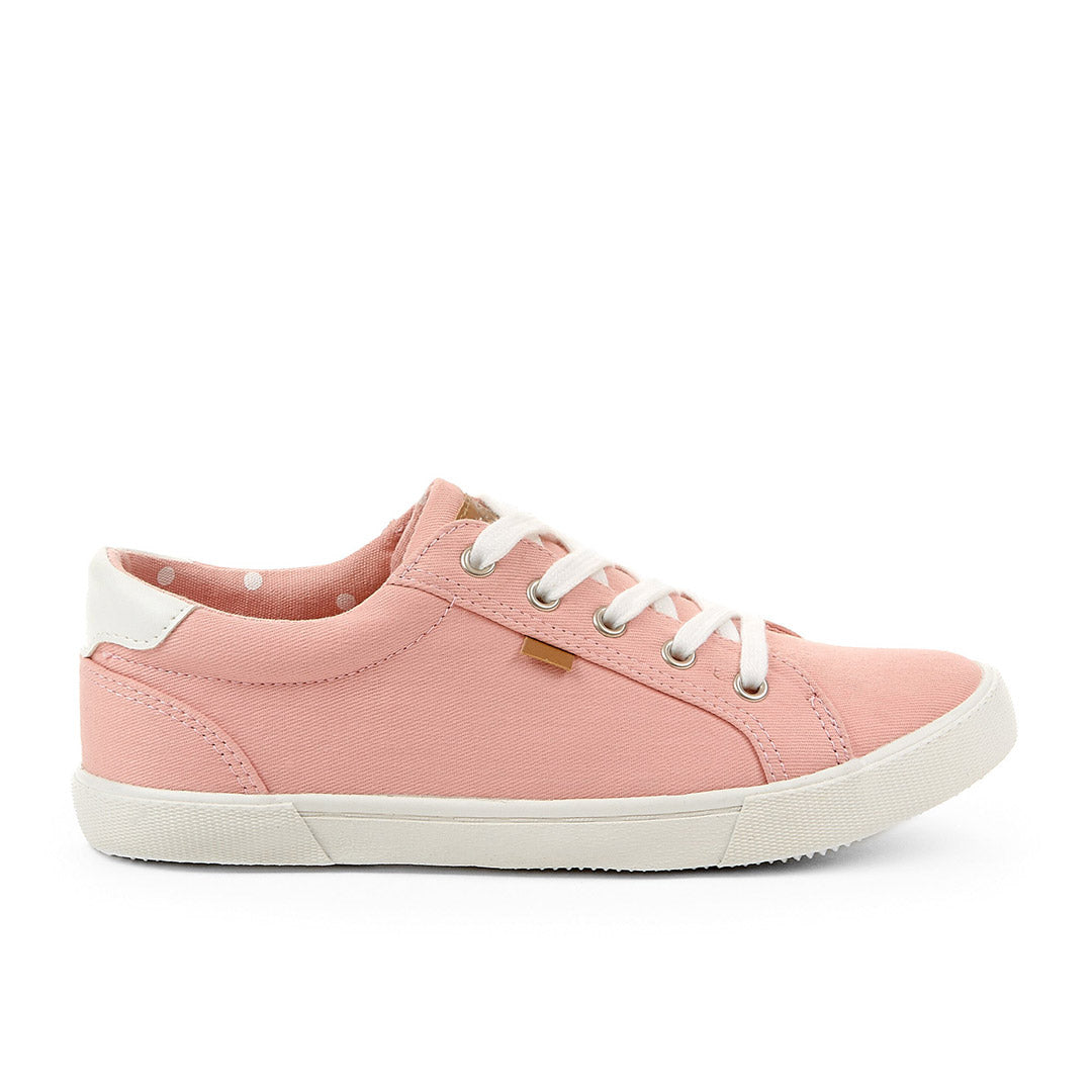 Yellow Shoes | Junior Kids Athletic Shoes | Vacancy | 106626-68-vacancy_8ea25af0-5d1d-410d-aa7a-3e4a95f8b60b-1605800038-Vacancy-Junior Kids Athletic Shoes-Konkrete-Yellow Shoes