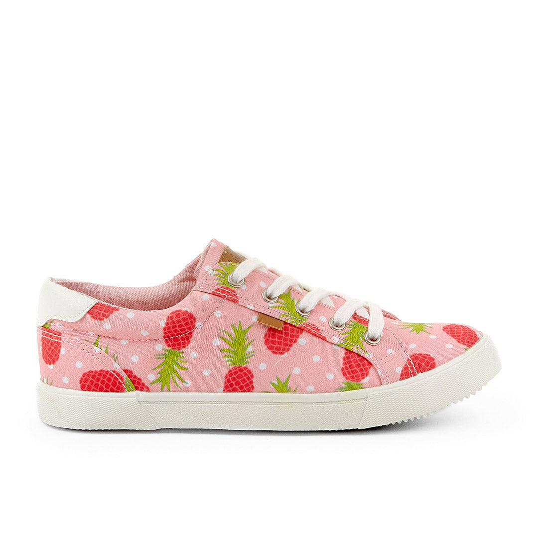 Yellow Shoes | Missy-Athletic-Athleisure-Low | VACANCY | 106627-71-vacancy_ca11d539-cb3a-4eea-b639-f2b68c6b809a-1605900056-Vacancy-Junior Kids Shoes-Konkrete-Yellow Shoes