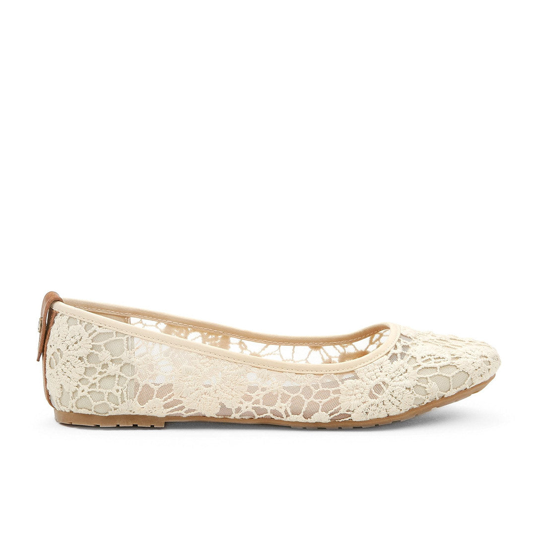 106921-77-wayhome_4a1123bd-efc6-4c5e-ad2a-ffc535eadcf8-1632300074-Wayhome-Women's Casual Shoes-Chelsee Girl-Yellow Shoes