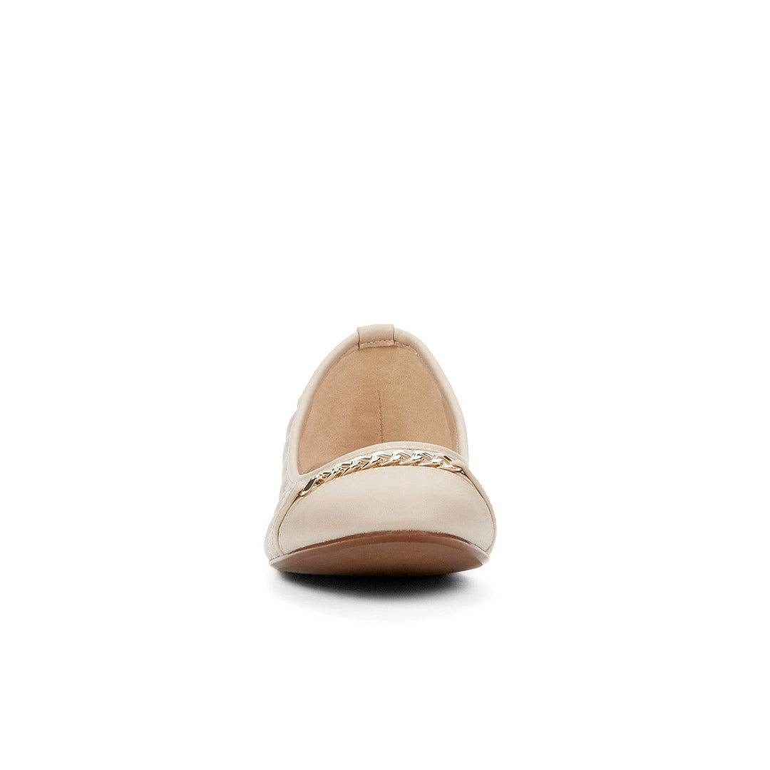 107850-30-alive-2_fd0cb701-eb04-4b47-8b01-15e2cedbfa63-Alive-Women's Casual Shoes-Chelsee Girl-Yellow Shoes