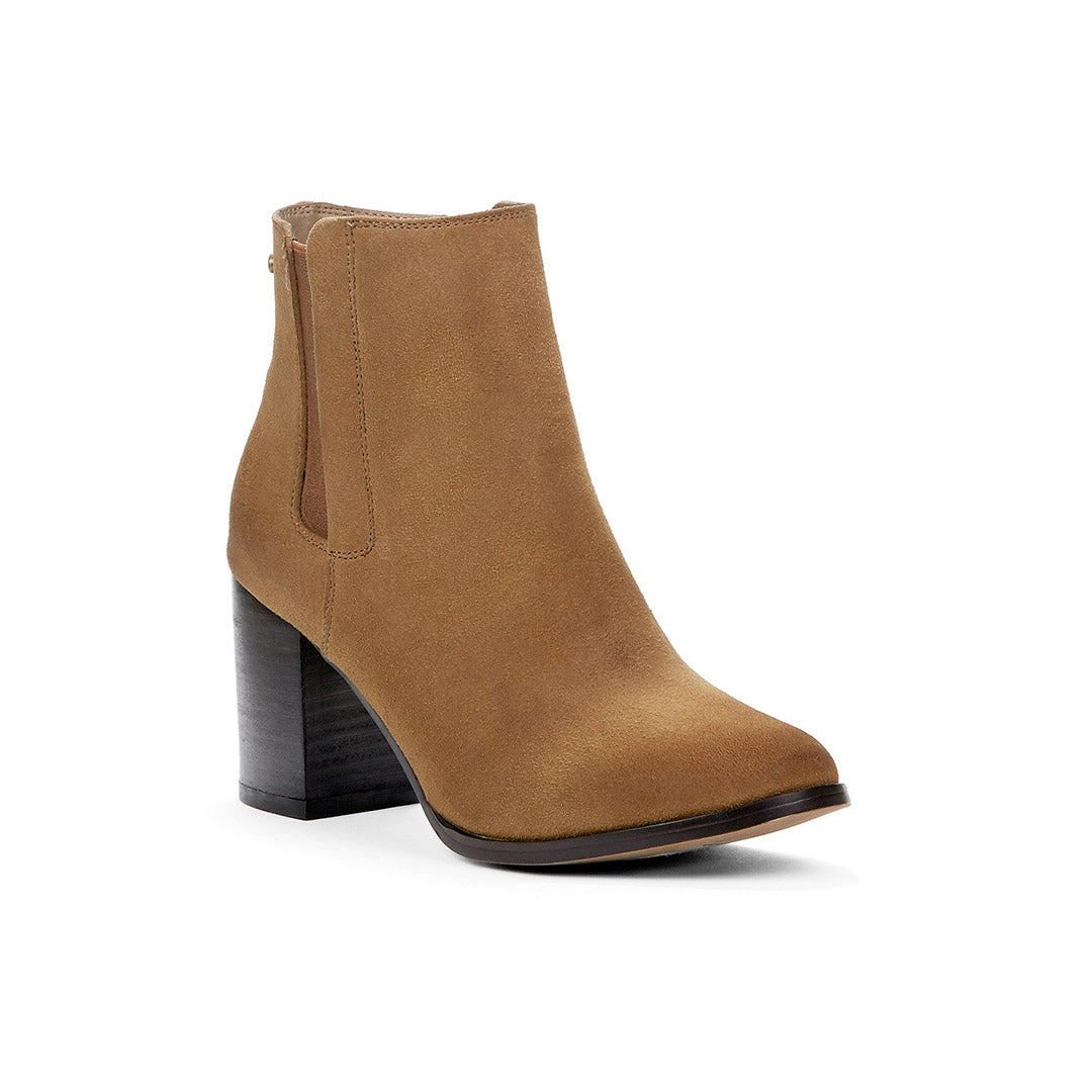 107891-31-taken-1_e9203451-fa7f-45cf-8460-b4ea66491d4e-Taken-Women's Fashion Light Boots-Chelsee Girl-Yellow Shoes